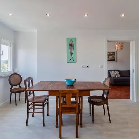 Castle View Apartment Setubal
